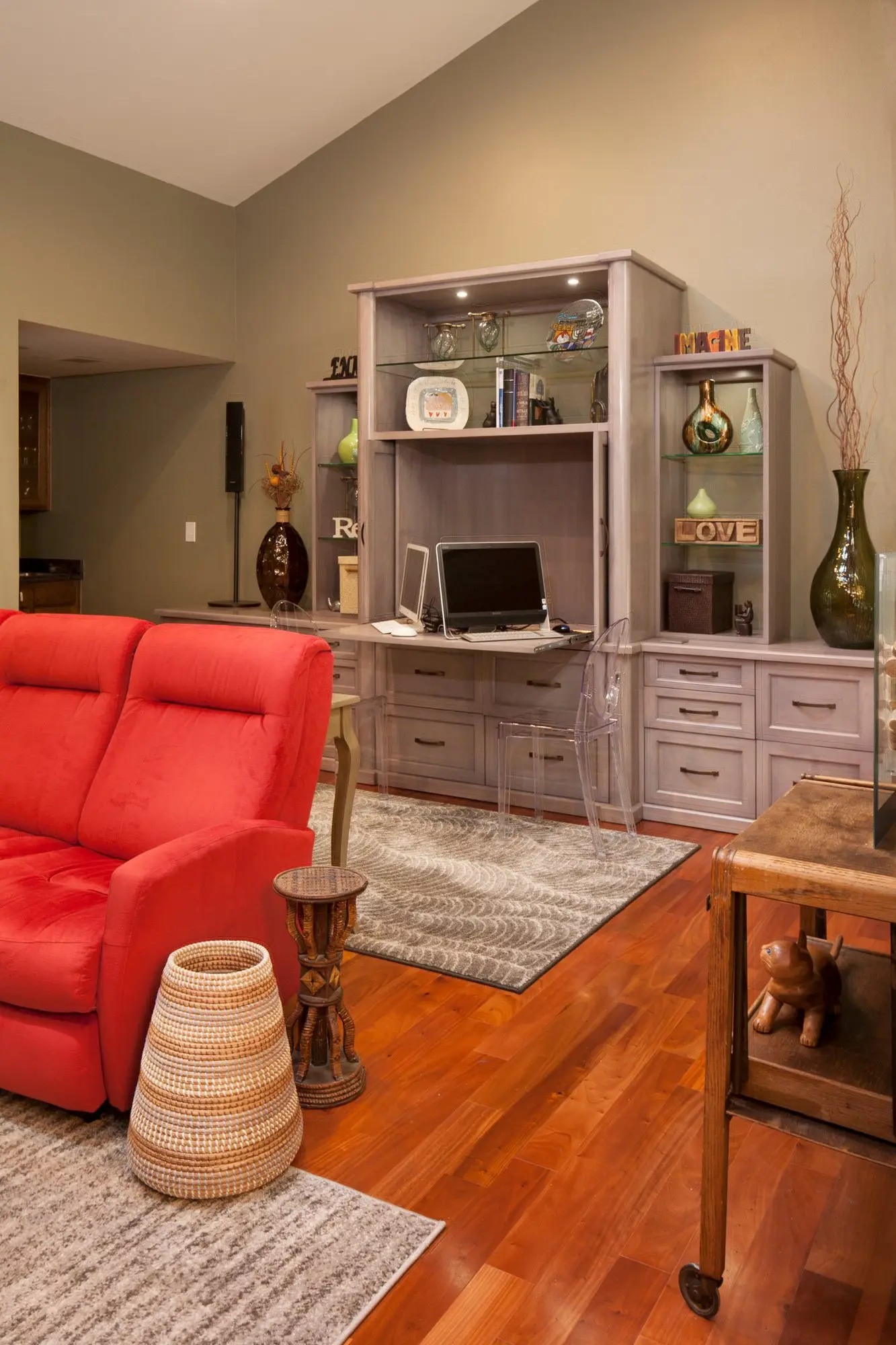 Topanga Canyon Living Room, photo 3