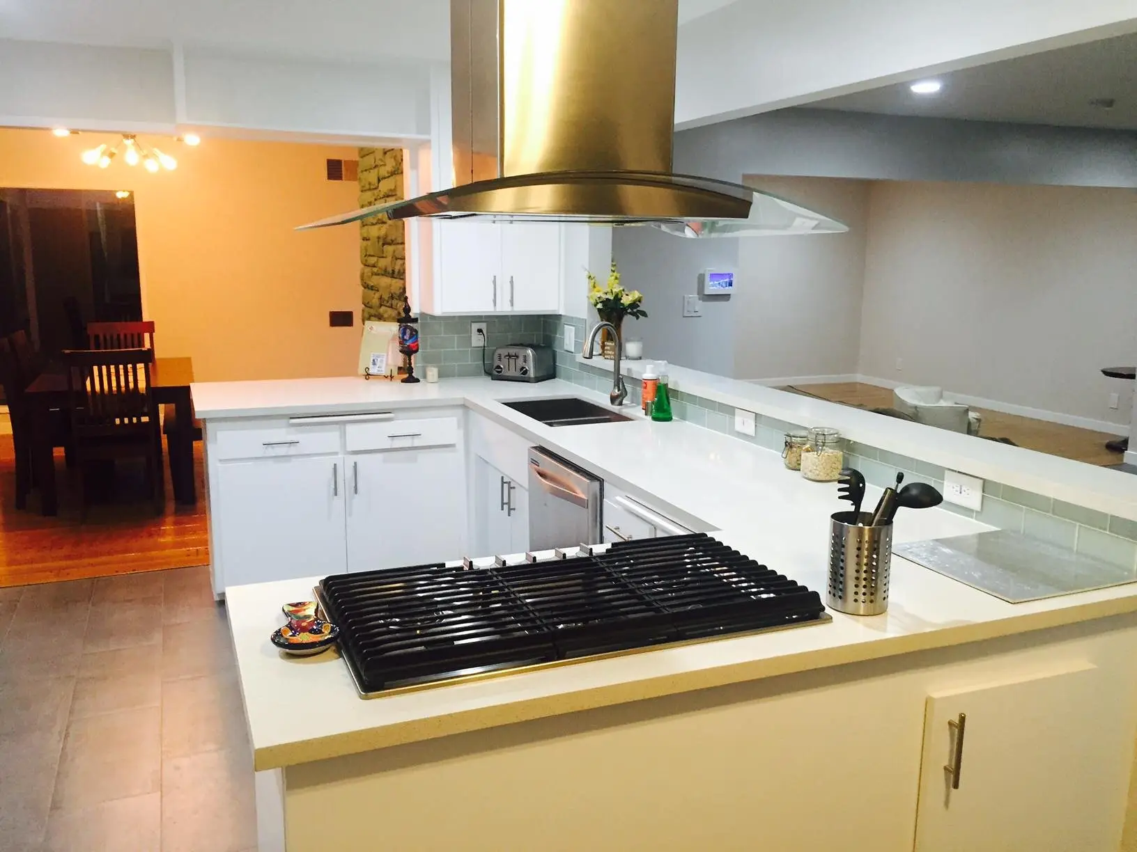 Open Kitchen and Living Space in Long Beach kitchen, photo 4