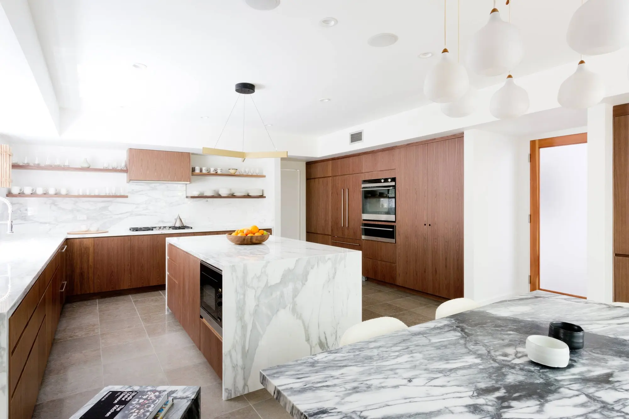 Santa Monica Contemporary Kitchen kitchen, photo 7