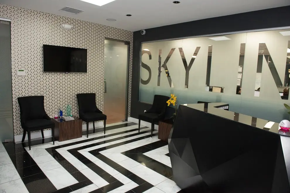 Skyline Contemporary Space home office, photo 7