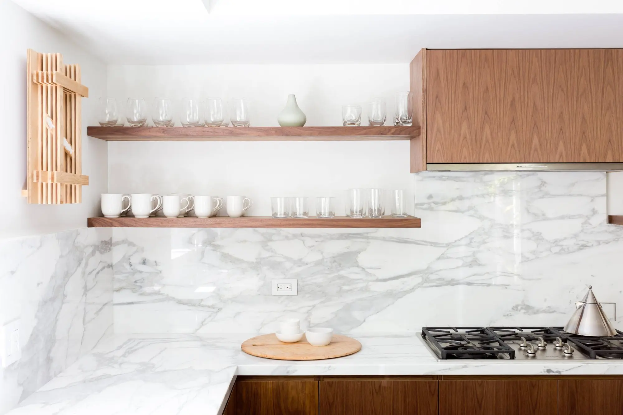 Santa Monica Contemporary Kitchen kitchen, photo 10