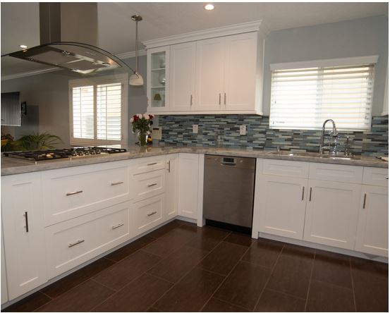 Contemporary Redondo Beach Kitchen, photo 3