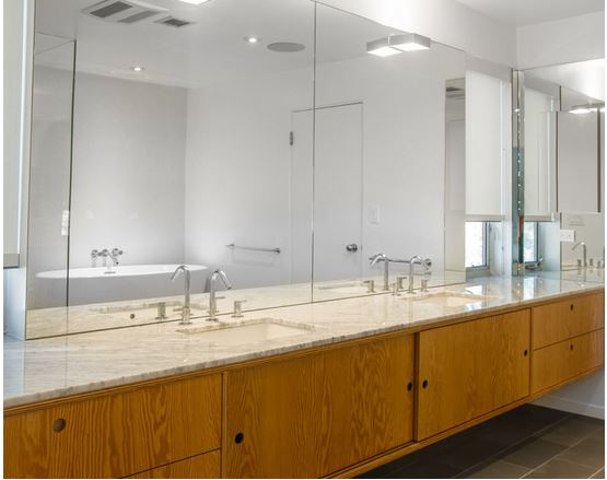 Contemporary Santa Monica Bathrooms, photo 5
