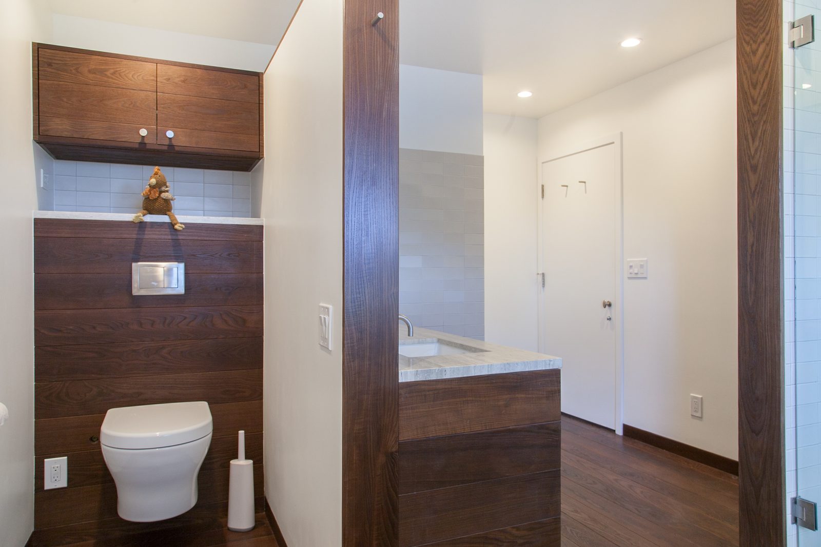 Pacific Palisades Master Bathroom, photo 1