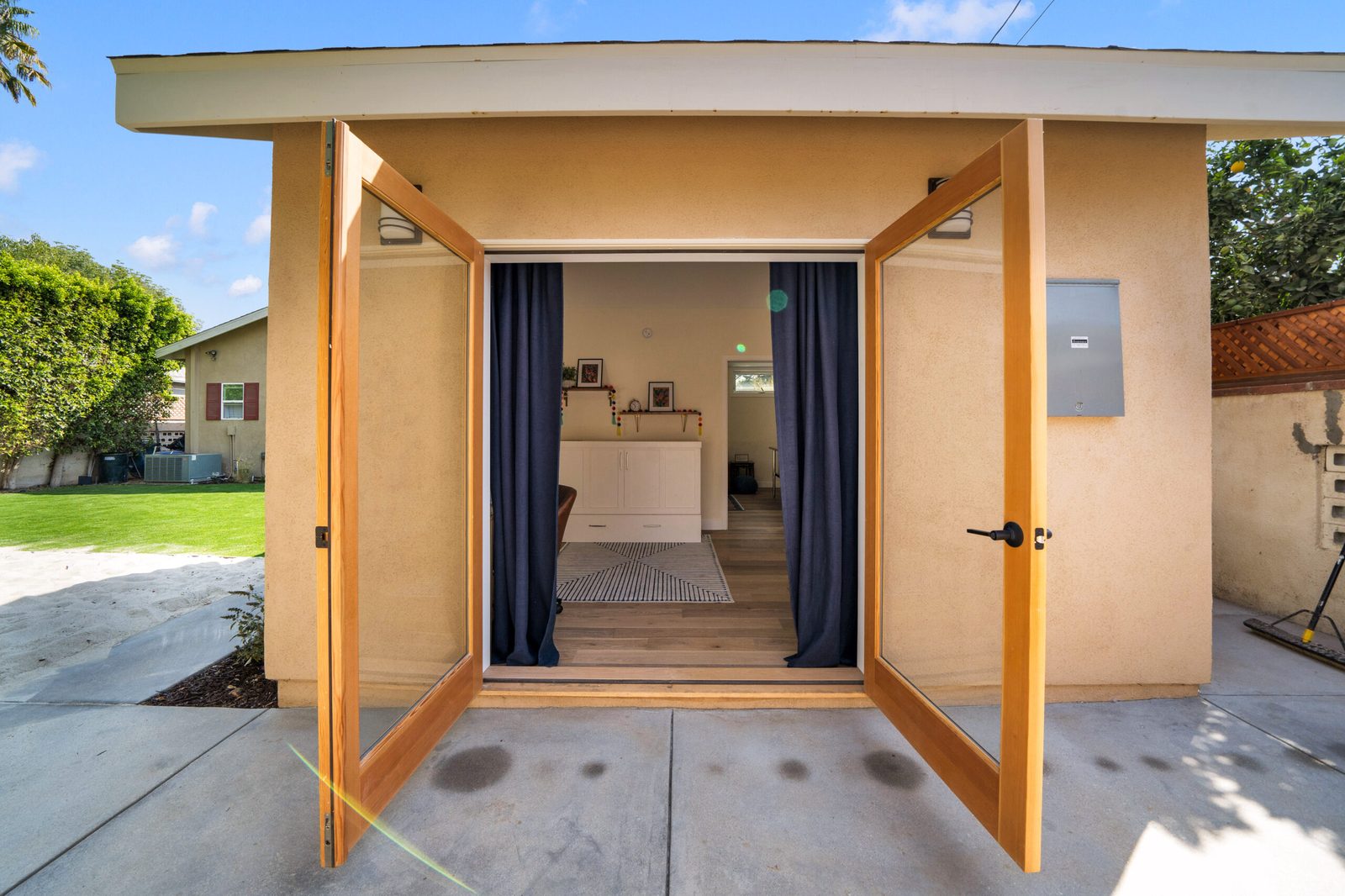 Los Angeles Garage Conversion, photo 2