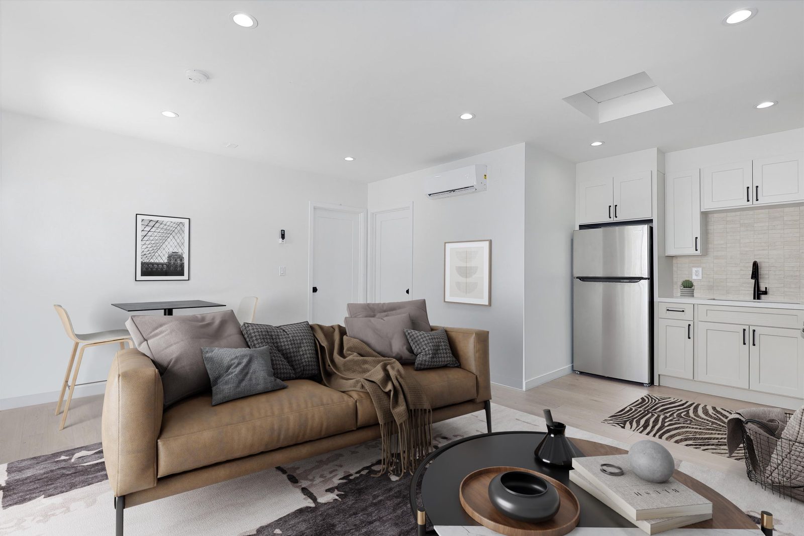 Encino ADU, photo 1